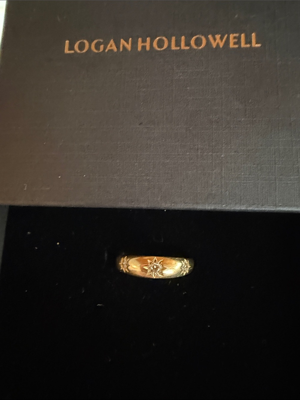 Logan Hollowell 14k yellow Gold white diamonds star set rounded Band ring 8 - Picture 5 of 10
